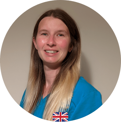 Dr Lizzie Youens